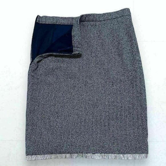 Max Mara tweed skirt - Picture 2 of 5